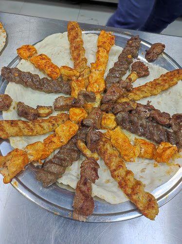 مطعم الذواق