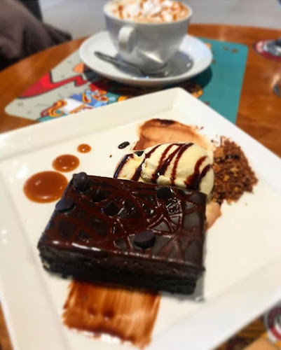 Comentarii opinii despre ميكيل كوفي