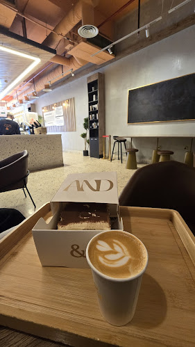 كوفي اند | AND COFFEE - الضيافة