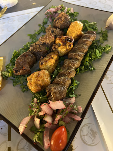 Comentarii opinii despre تارجيت مطعم و كافيه