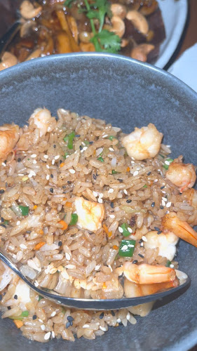 Comentarii opinii despre مطعم سوموسان