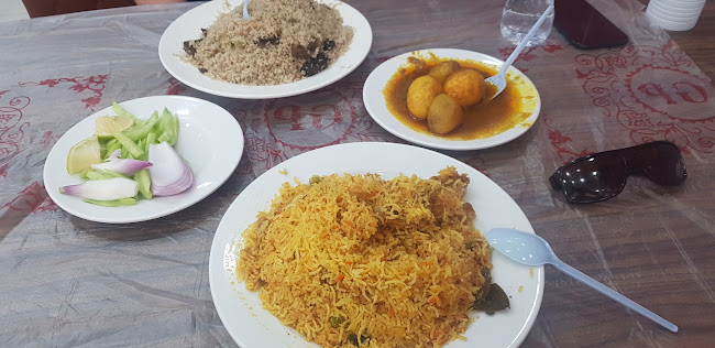 Premium Sweets And Restaurant - الرياض