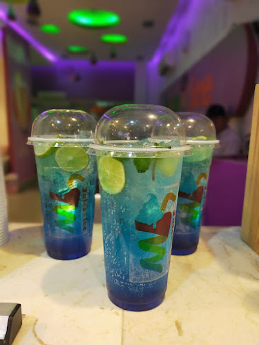 جوس آند آيس - الهفوف‎