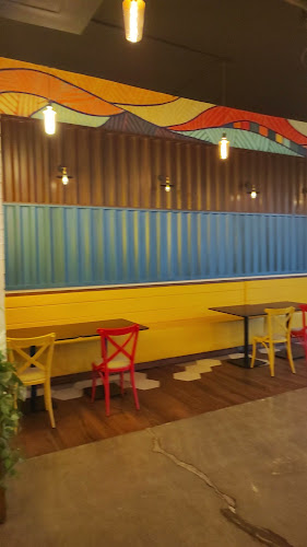 دبل تشيز بليز - الضيافة