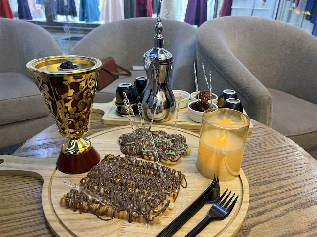 هبة القهوة لتقديم المشروبات. - جدة