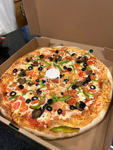 Opinii despre طبق البيتزا în القطيف‎ - الضيافة