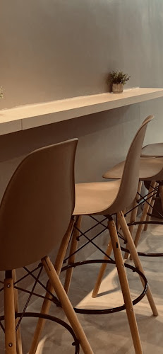 Comentarii opinii despre مطعم ومعجنات ماما خباز