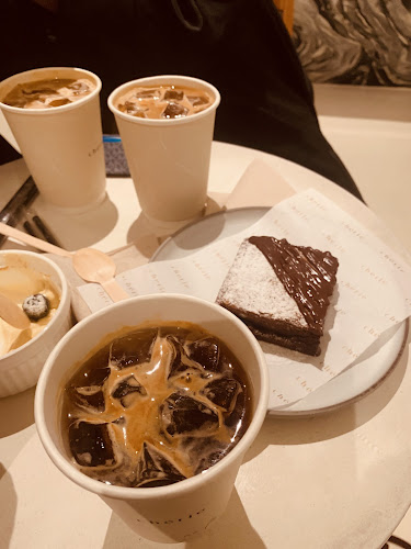 Comentarii opinii despre تشيريه كافيه