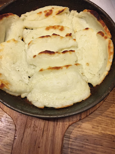 زعتر وزيت - الضيافة