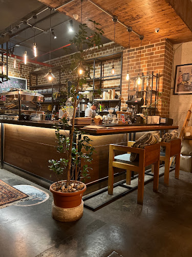 الشارع الثامن و العشرون، العزيزية، الدمام 32424