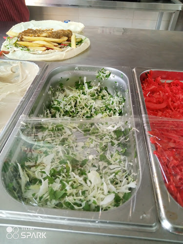 Comentarii opinii despre شاورما وفلافل شربات جنى