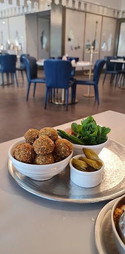 أم شريف - الضيافة