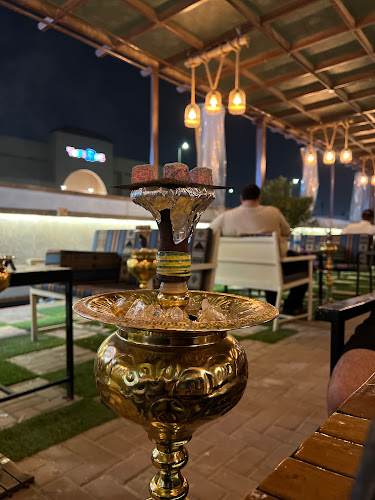 مقهى الفرسان الراقي