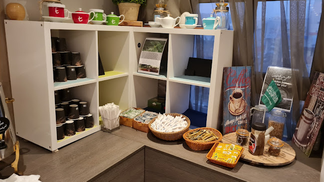 Al Sharq Restaurant - الضيافة