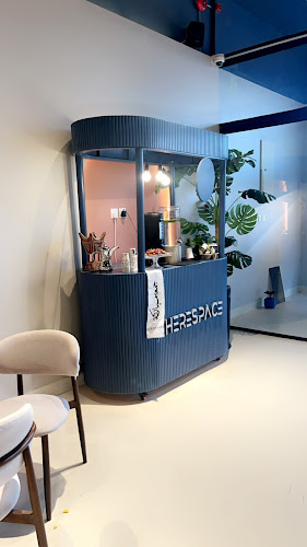 Comentarii opinii despre هير سبيس | Here space