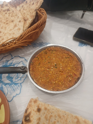 مخابز و حلويات حارة رحال