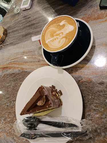 Opinii despre حلويات بقداش بوظة بقداش شارع القدس în القطيف‎ - الضيافة