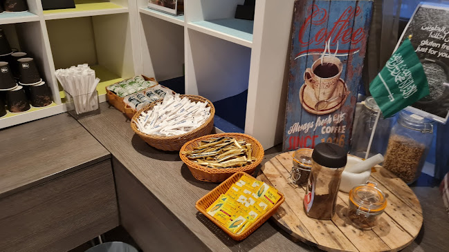 Al Sharq Restaurant - الضيافة