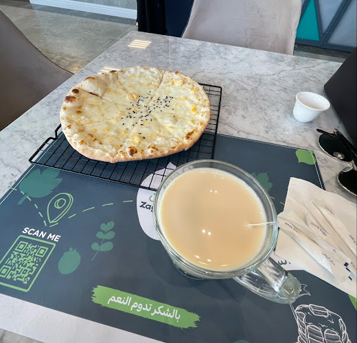 Opinii despre مطعم زيتون و تين în المدينة المنورة - الضيافة