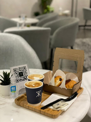 توكسيدو كوفي - الضيافة