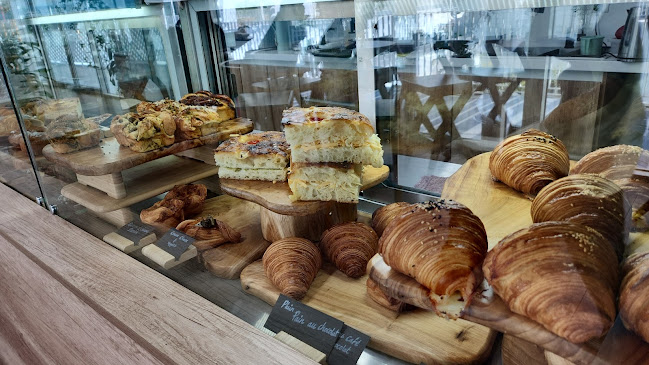 عيش أكاديمي - جدة