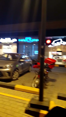 Opinii despre بيتزا هت în الرياض - الضيافة