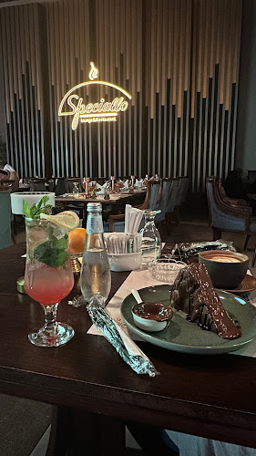 مطعم ولاونج سبيشلو - جدة