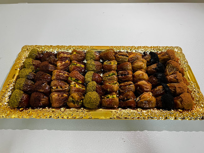 عبدالله العماري للتمور - الضيافة