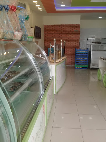 مخابز وحلويات الإطمئنان